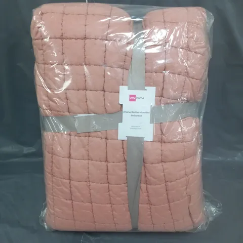 QUILTED MICROFIBRE BEDSPREAD IN PINK 165X240CM