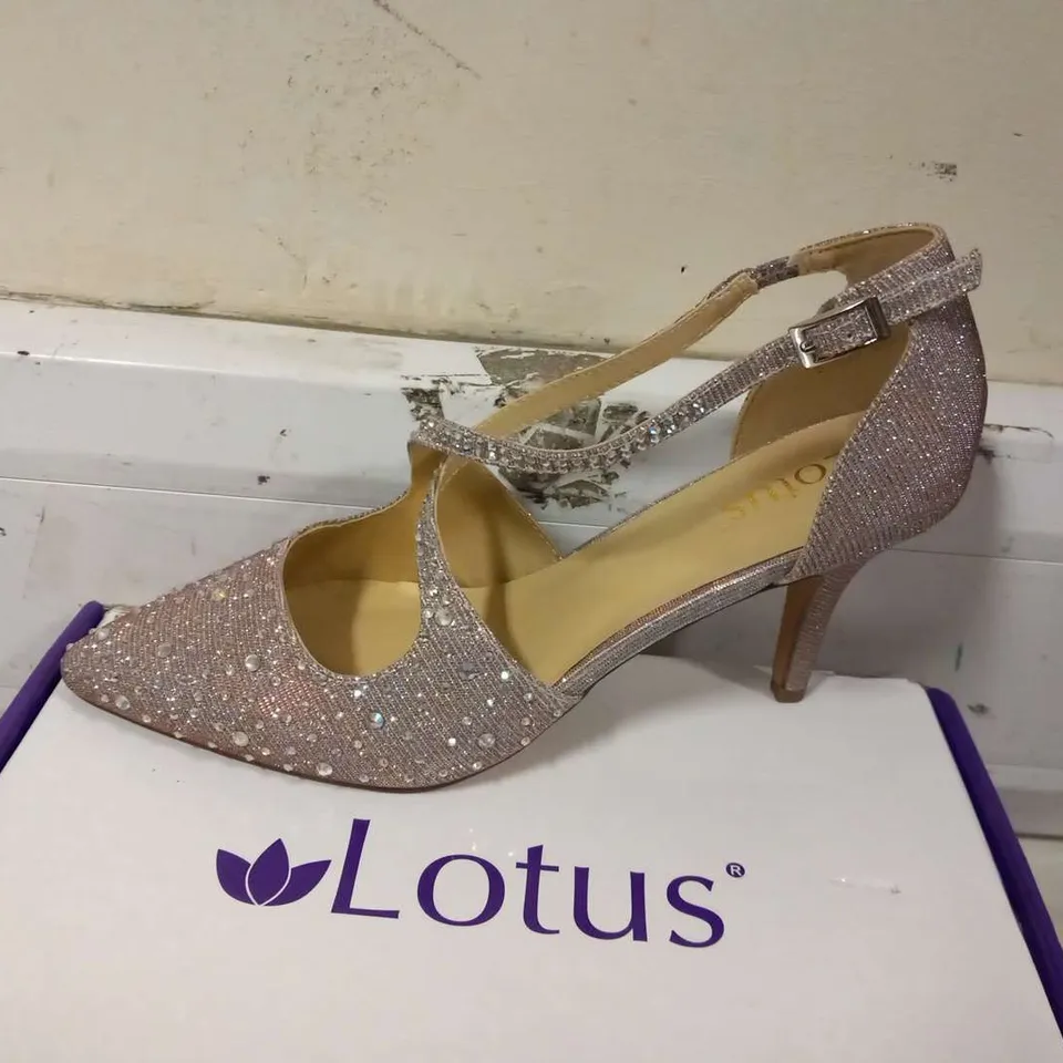 BOXED LOTUS PANACHE PINK DIAMANTE HEELS SIZE 6