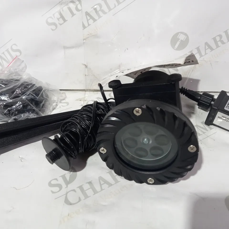 CHRISTMAS & HALLOWEEN PROJECTOR LIGHT RRP £37.99