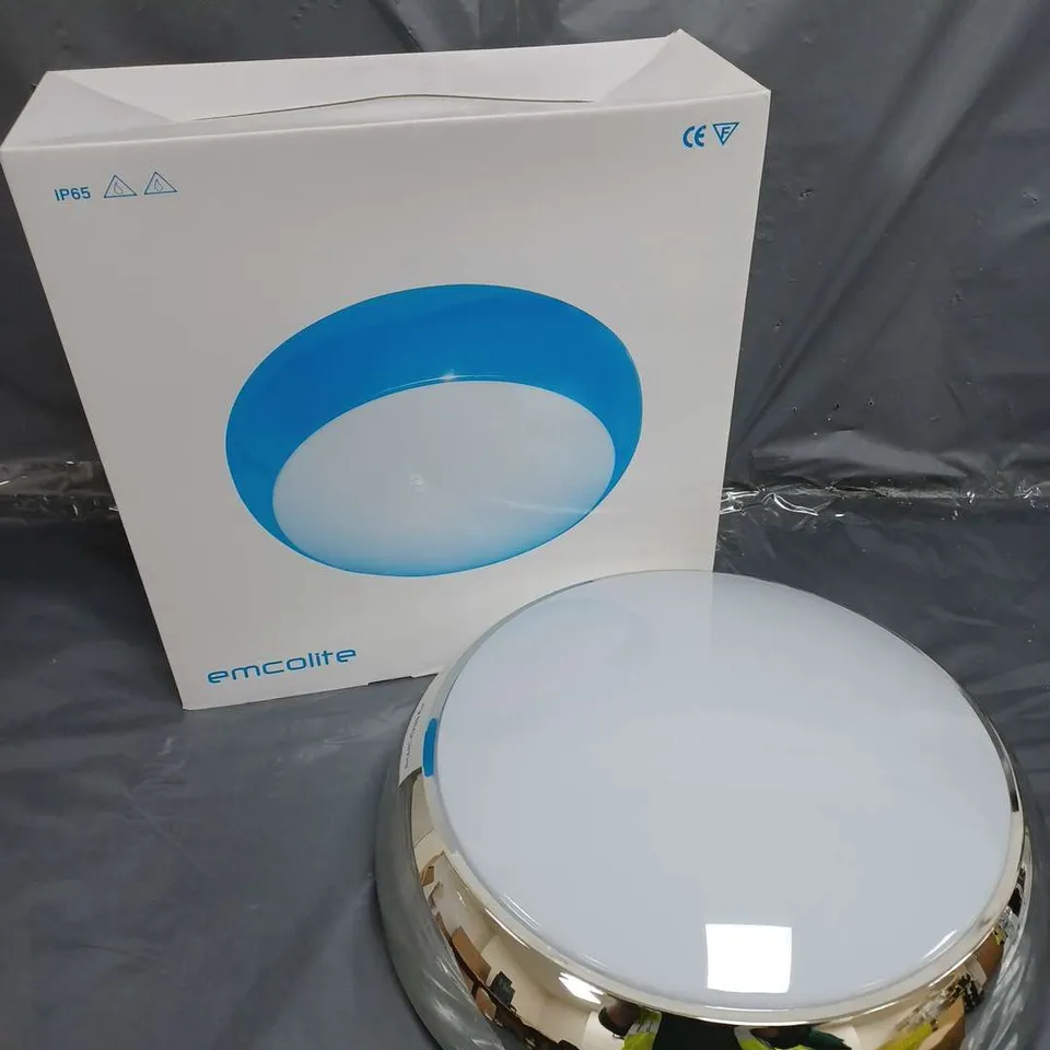 6 X BRAND NEW BOXED EMCOLITE EML 38 HRF BULKHEAD LIGHTS 