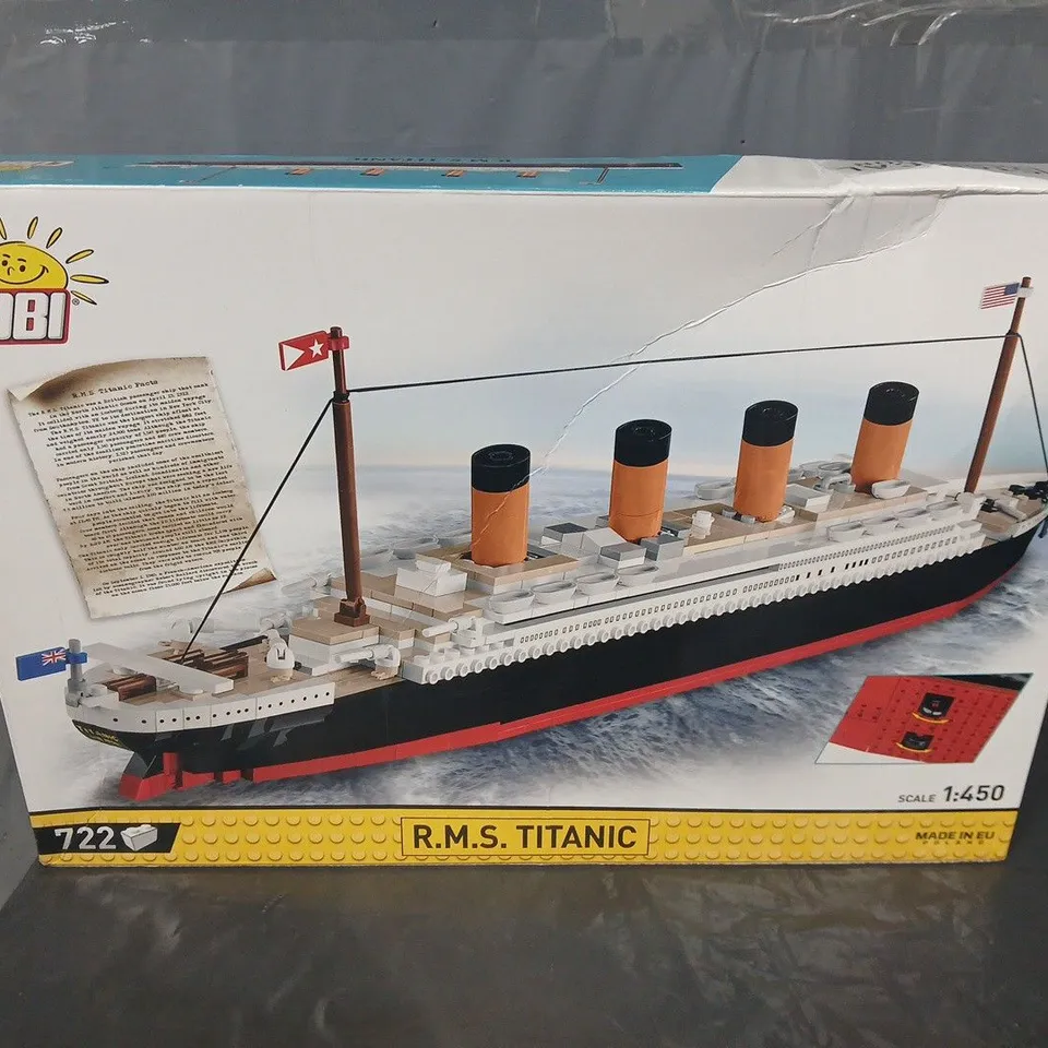 COBI R.M.S. TITANIC MODEL SHIP 1:450 SCALE – 722 PIECES, HISTORICAL COLLECTION (BOXED)