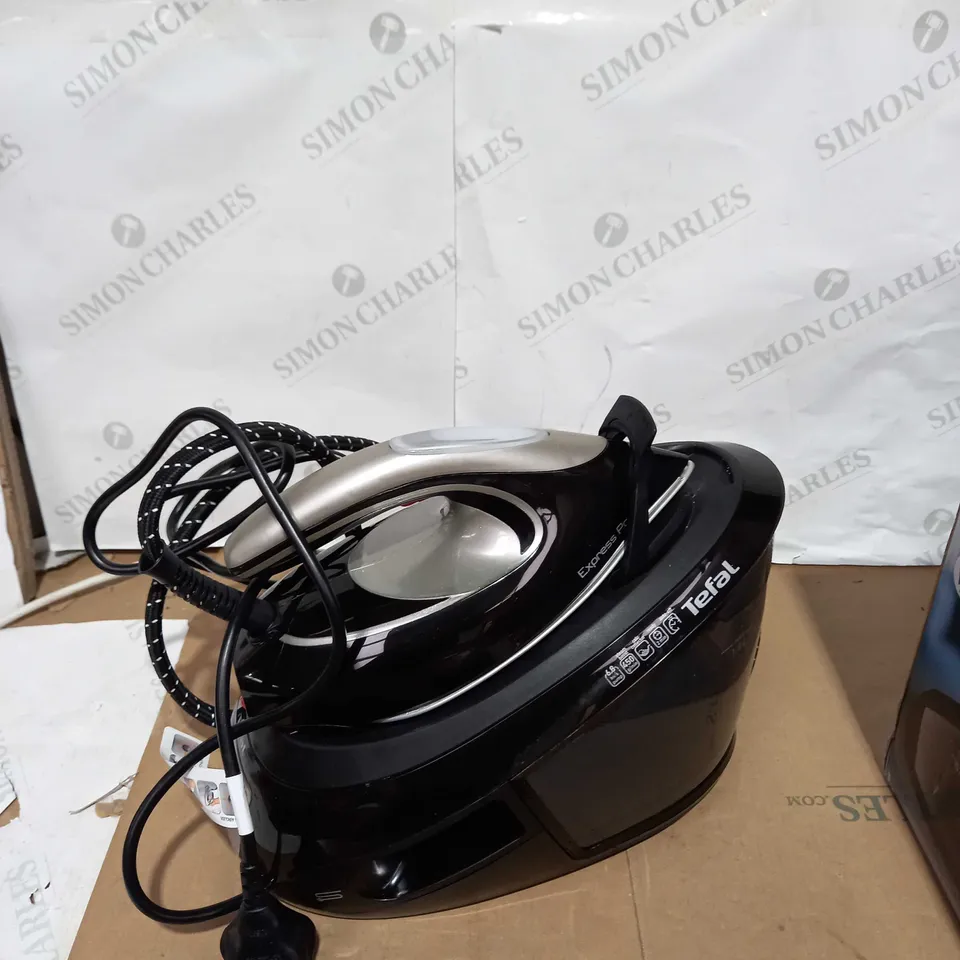 TEFAL EXPRESS POWER STEAM IRON 