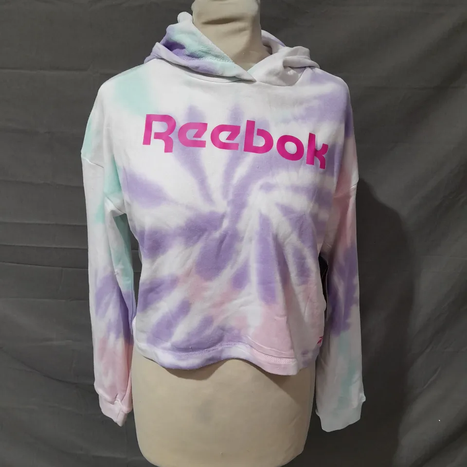 BOX OF APPROX 40 REEBOK CROPPED HOODIE & SHORTS IN TIE DYE IN VARIOUS SIZES - COLLECTION ONLY 