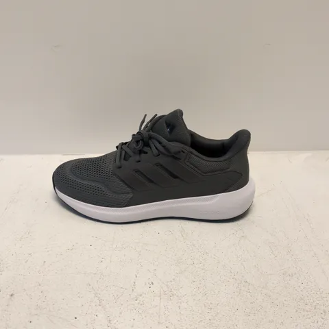 ADIDAS GREY/BLACK RUNNING SHOE WITH WHITE SOLE (UK 9)
