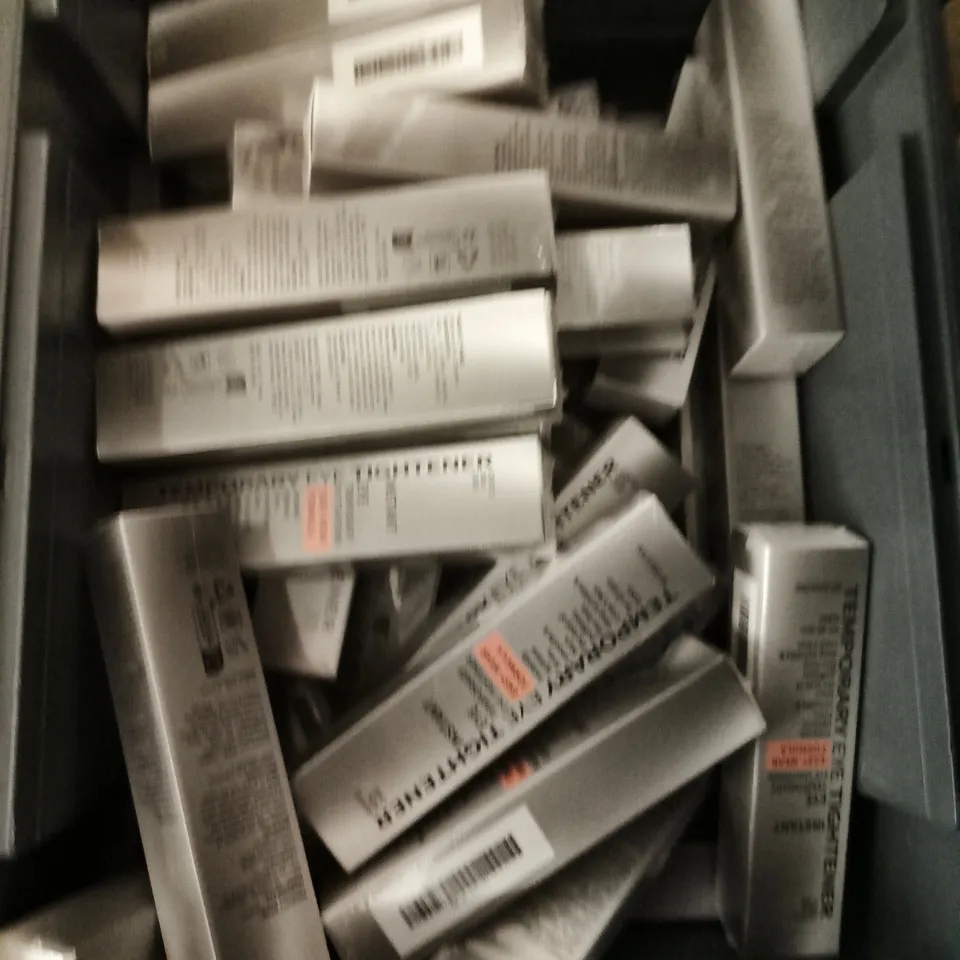 APPROXIMATELY 25 SEALED TEMPORARY EYE TIGHTENER - 20G