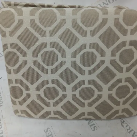 CASTELLO LINED EYELET CURTAINS 90 X 72" 