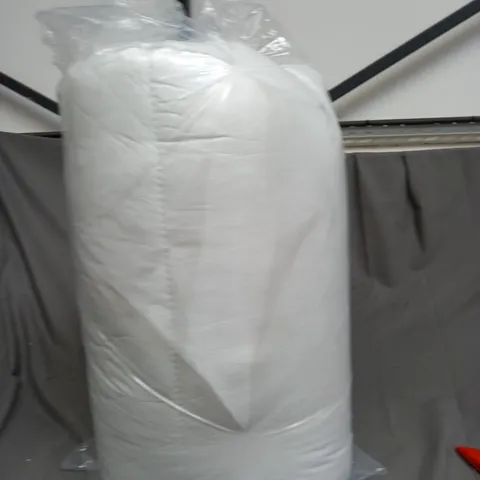 BAGGED DUVET - SIZE UNSPECIFIED