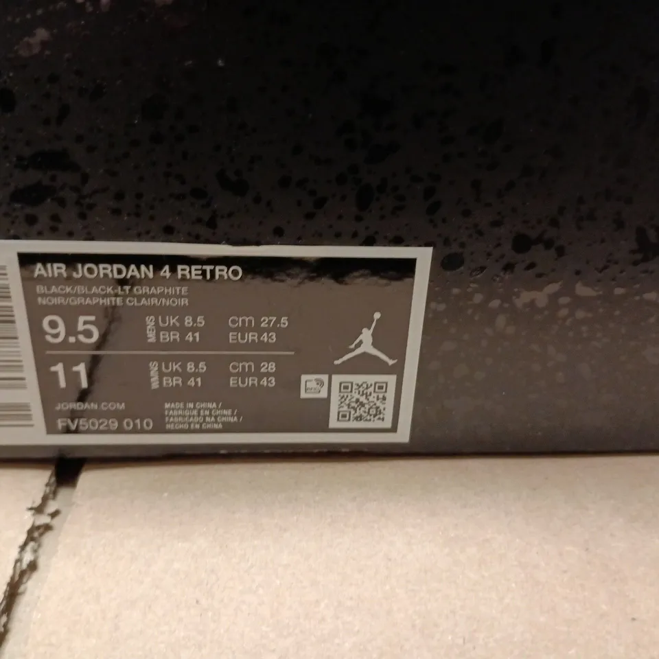 NIKE AIR JORDAN 4 RETRO BLACK/BLACK-LT GRAPHITE TRAINERS, UK 8.5 (US 9.5)