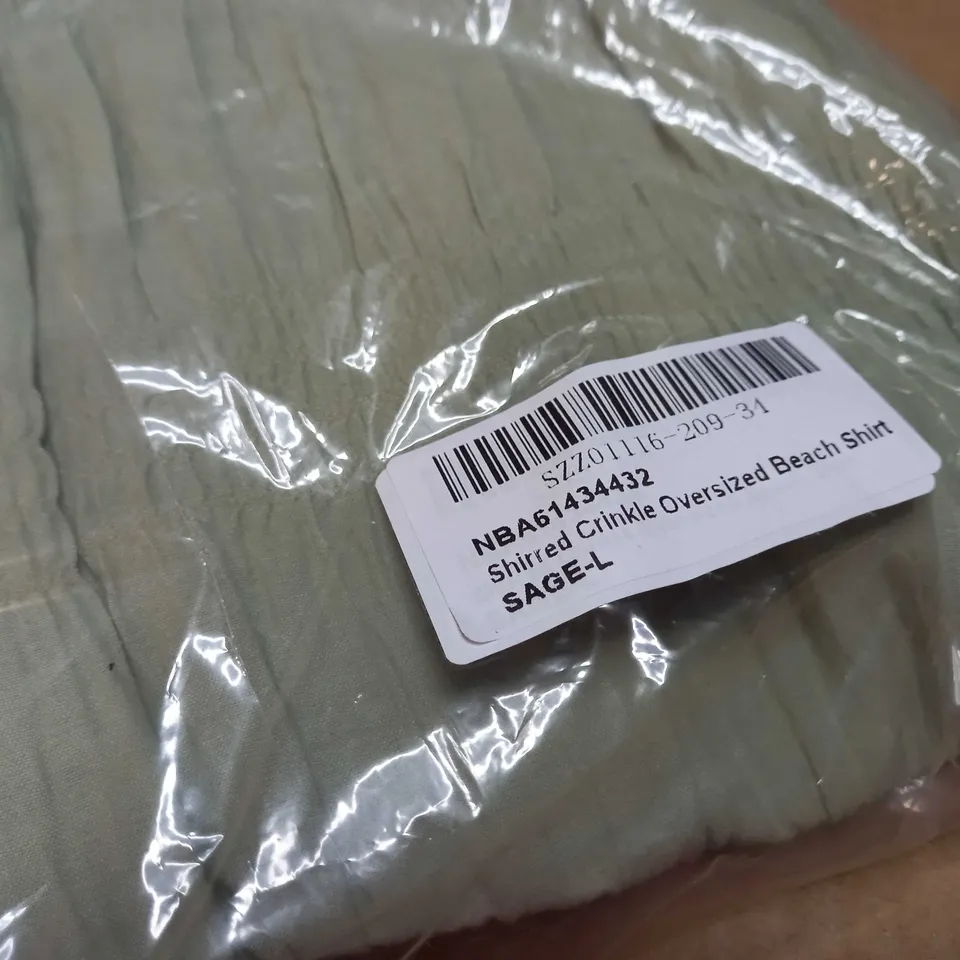 PACKAGED BOOHOO SAGE SHIRRED CRINKLE OVERSIZED BEACH SHIRT - LARGE