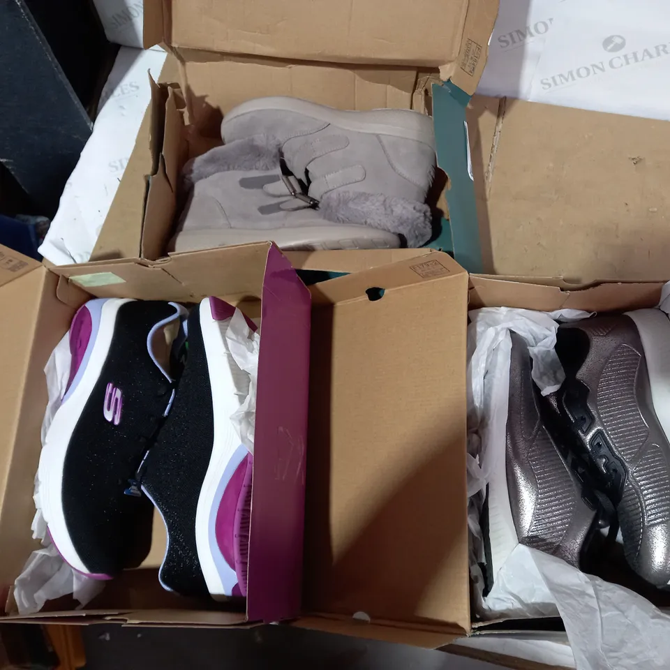 BOX OF APPROXIMATELY 8 ASSORTED SKECHERS FOOTWEAR ITEMS TO INCLUDE GREY BOOTS, BLACK TRAINERS, SILVER TRAINERS ETC