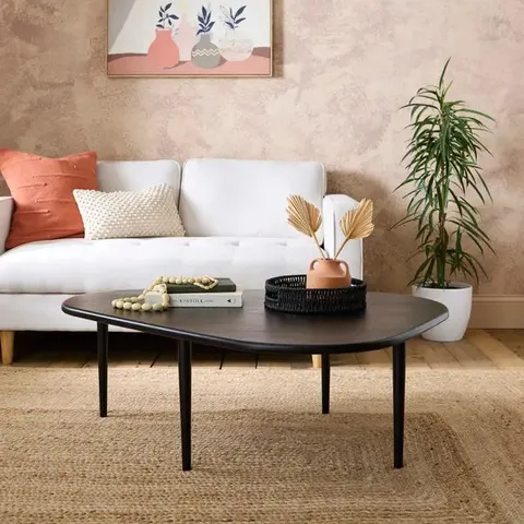 BOXED LUCAS MEDIUM COFFEE TABLE - BLACK (1 BOX)