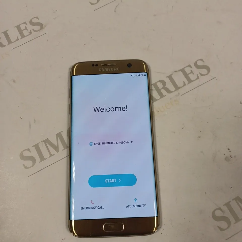 SAMSUNG GALAXY S7 EDGE MOBILE PHONE IN GOLD