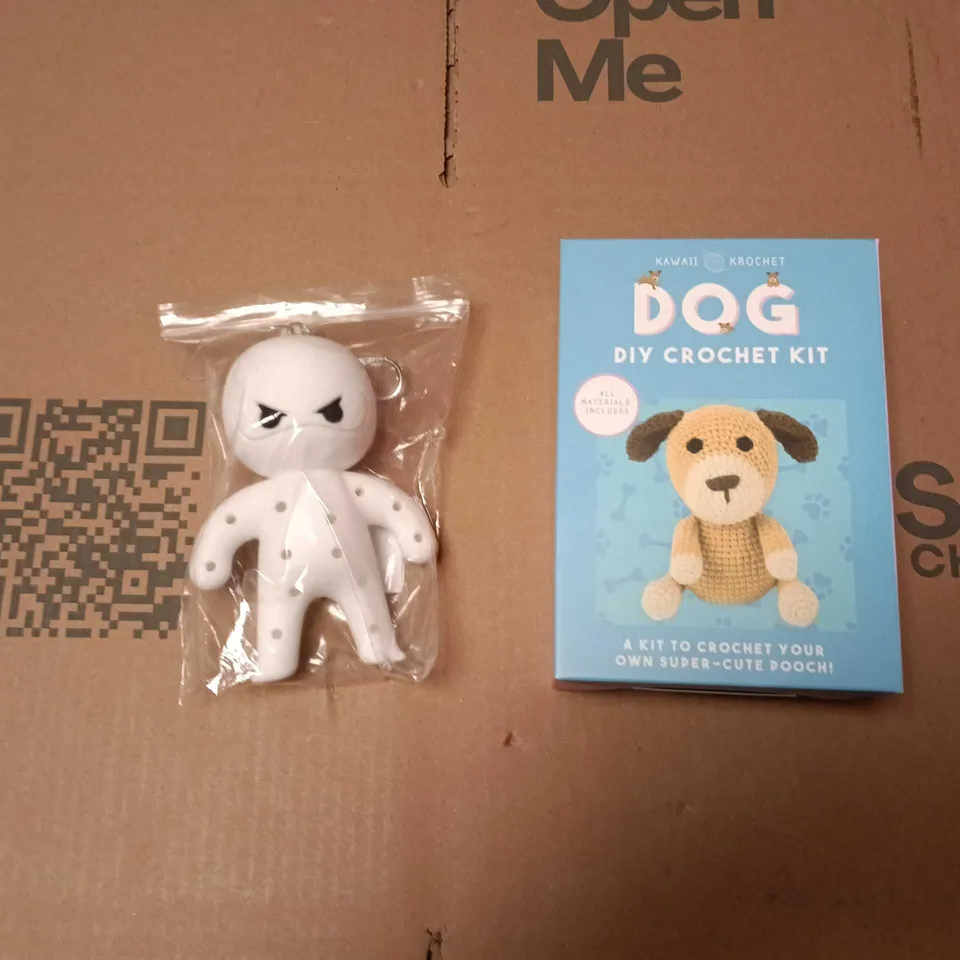 LARGE QUANTITY OF ASSORTED TOYS AND GAMES TO INCLUDE - SQUISHY DOLL & DOG DIY CROCHET KIT ETC 