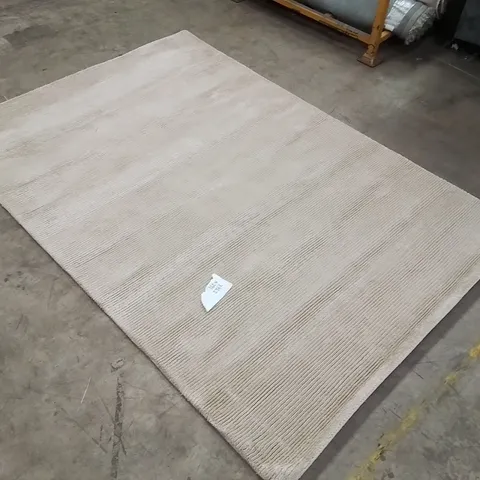 QUALITY DESIGNER AREA RUG - APPROXIMATELY 162x236cm