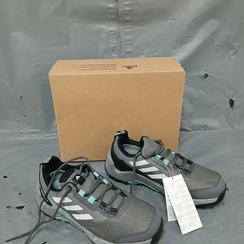 BOXED PAIR OF ADIDAS TERREX EASTRIAL 2 R.RDY WOMENS UK 4