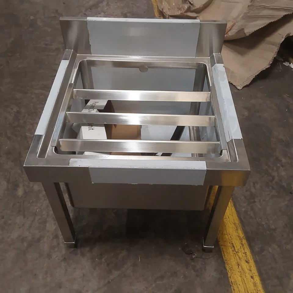 COMMERCIAL STAINLESS STEEL SINK