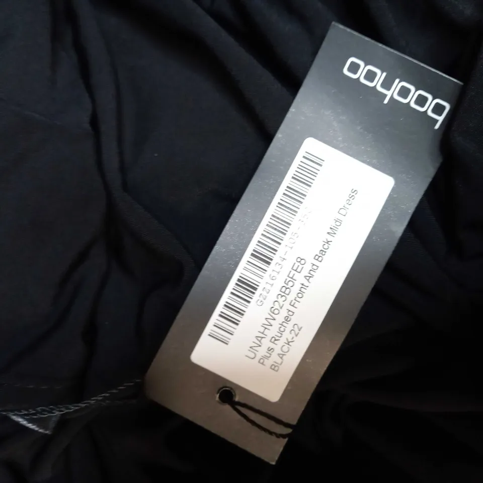 BOOHOO BLACK RUCHED FRONT AND BACK MIDI DRESS - SIZE 22