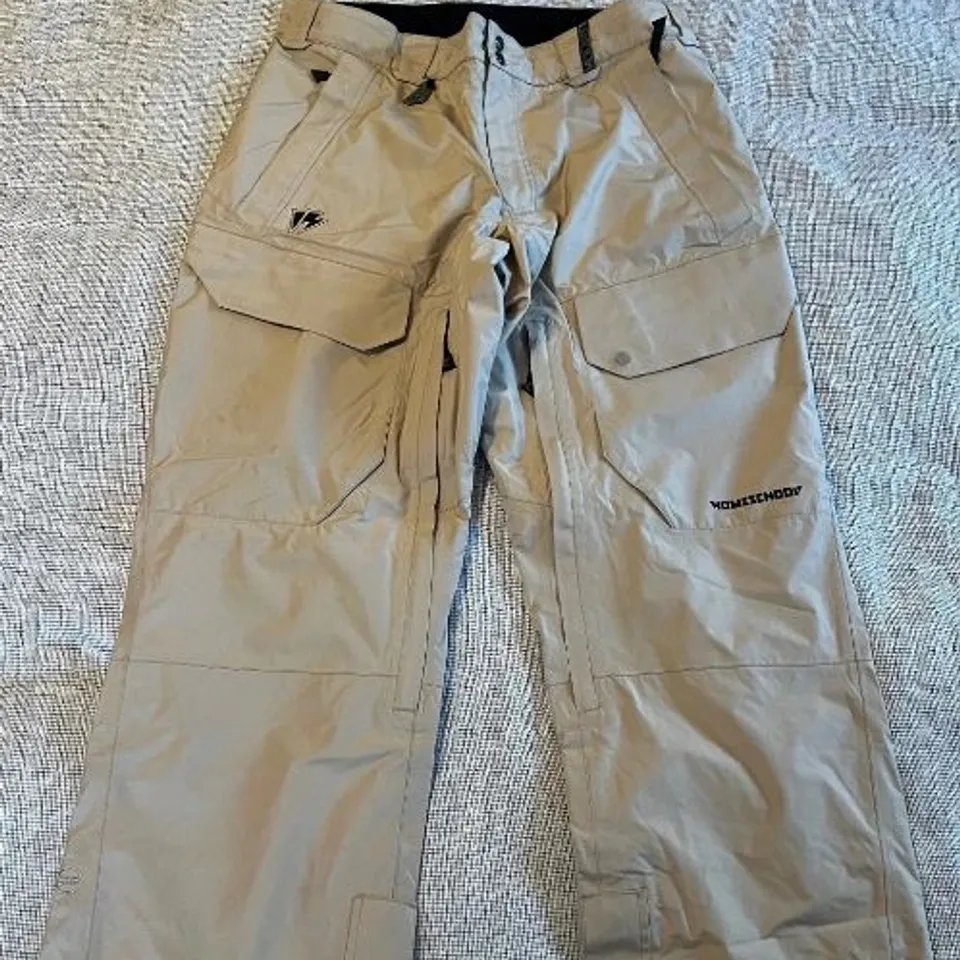 BRAND NEW HOMESCHOOL PULSE CARGO II SKI/SNOW PANT KHAKI/TAN SIZE M