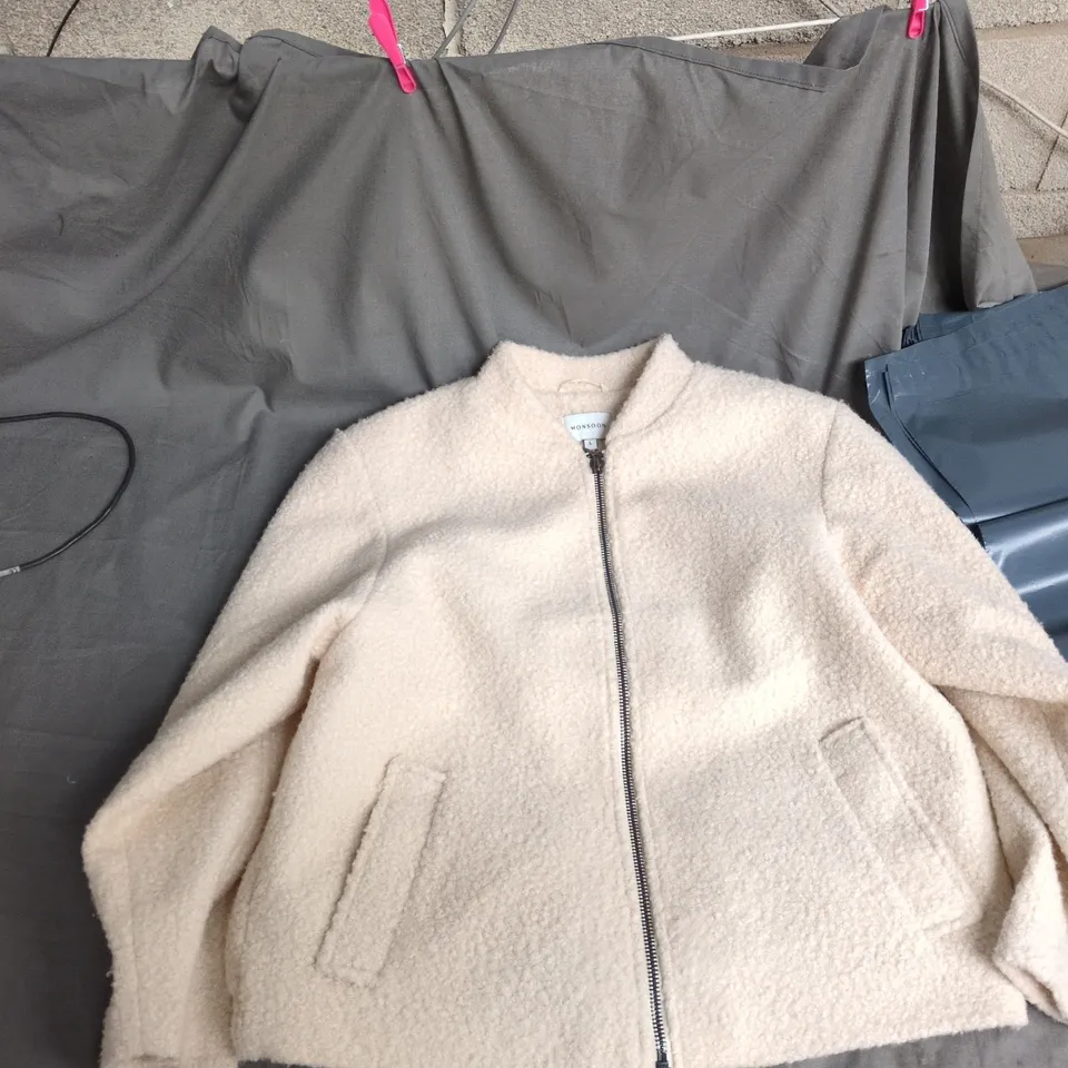 MONSOON BEIGE TEDDY FLEECE JACKET – SIZE L