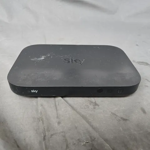 SKY TV BOX 