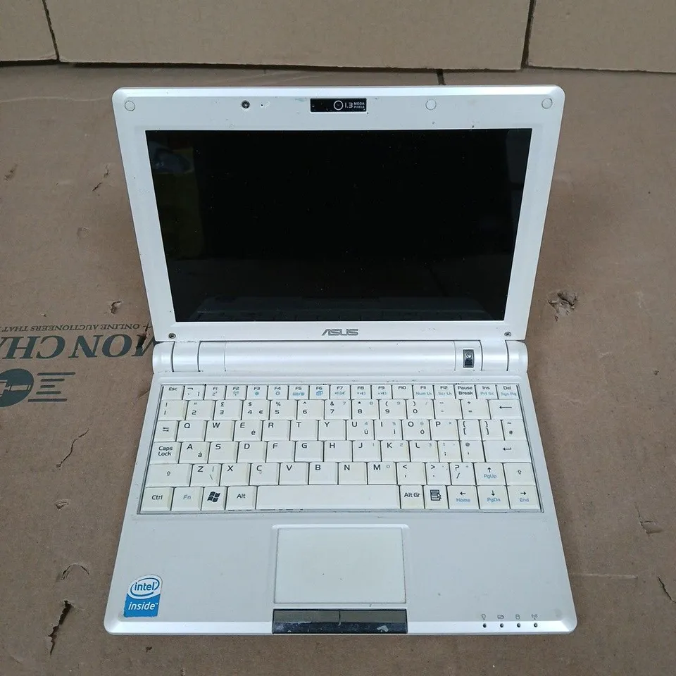 ASUS EEE PC 900