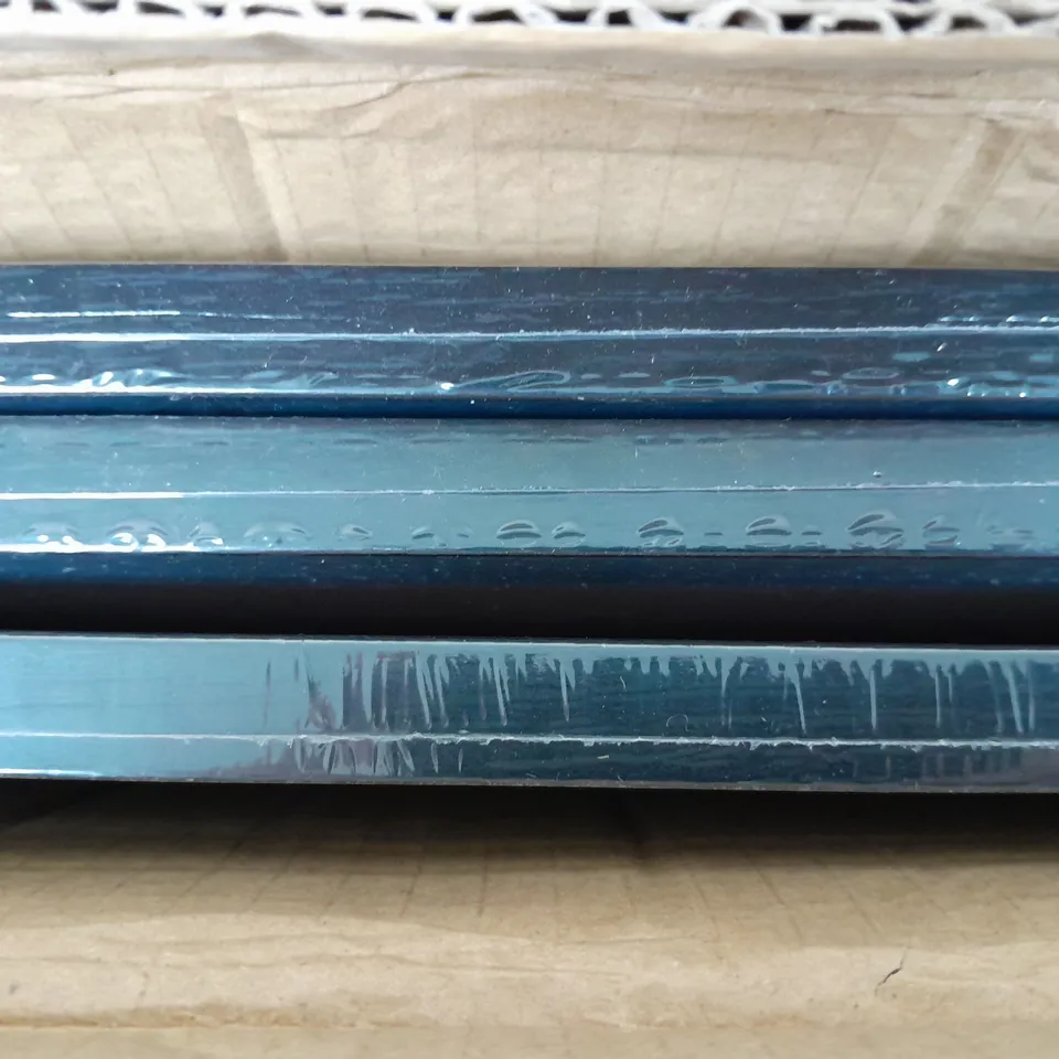 3 MAXI PRINT FRAMES (61x91.5cm) - COLLECTION ONLY