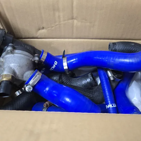 BOX OF ASSORTED G PLUS RADIATOR PARTS 