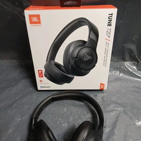JBL TUNE 720 WIRELESS BLUETOOTH HEADPHONES