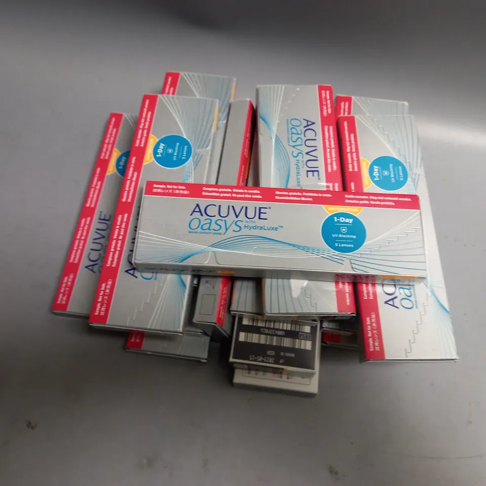 APPROXIMATELY 15 BOXED ACUVUE OASYS 1-DAY 5PCS CONTACT LENS  