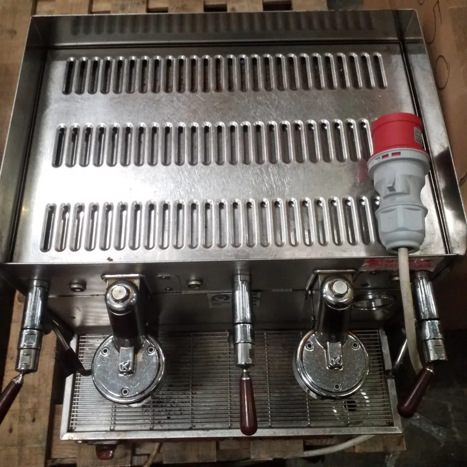 ELEKTRA BARISTA 2 STATION COFFEE MACHINE