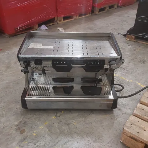 RANCILIO CLASSE 7 COMMERCIAL 2 GROUP COFFEE MACHINE
