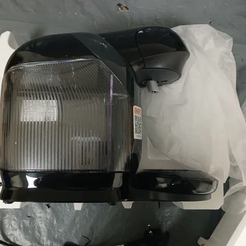 BOXED BOSCH TASSIMO STYLE COFFEE MACHINE
