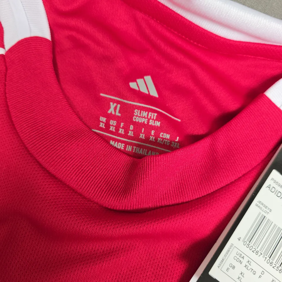ADIDAS LIVERPOOL FC JERSEY – RED, XL SLIM FIT