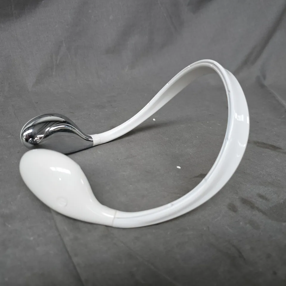 LUNA'MOUR LUNALIFT DEFINE & CONTOUR EMS FACIAL DEVICE