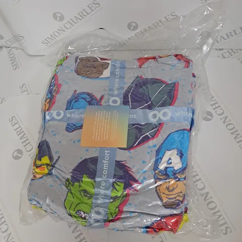 OODIE OVERSIZED HOODED BLANKET - THE AVENGERS