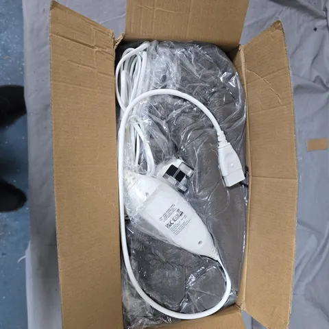 COZEE HOME FAMILY SIZED FAUX FUR & VELVETSOFT HEATED THROW