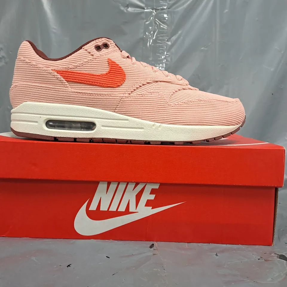 BOXED PAIR OF NIKE AIR MAX 1 PRM SHOES IN BRIGHT CORAL SIZE UK 9.5