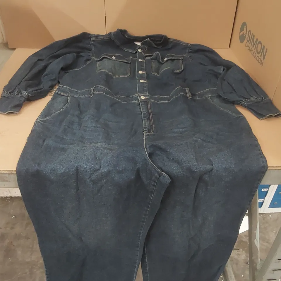 BOX CONTAINING APPROXIMATELY 3x BRAND NEW JD WILLIAMS INDIGO DENIM JUMPSUITS - SIZE 30