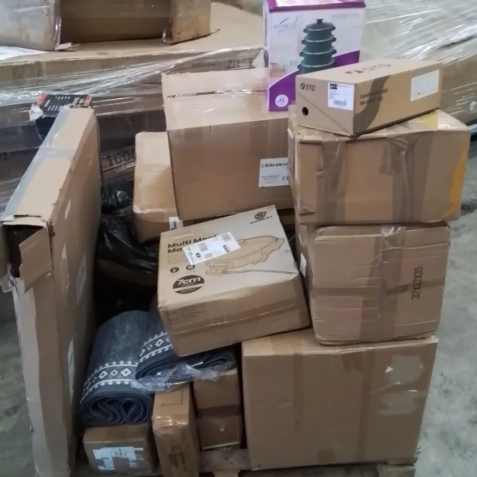 PALLET CONTAINING VARIOUS ASSORTED BOXED ITEMS TO INCLUDE, ENAMEL CASSEROLE DISH SET, HEDGE TRIMMER, KIDS TRAINERS, AREA RUGS ECT.