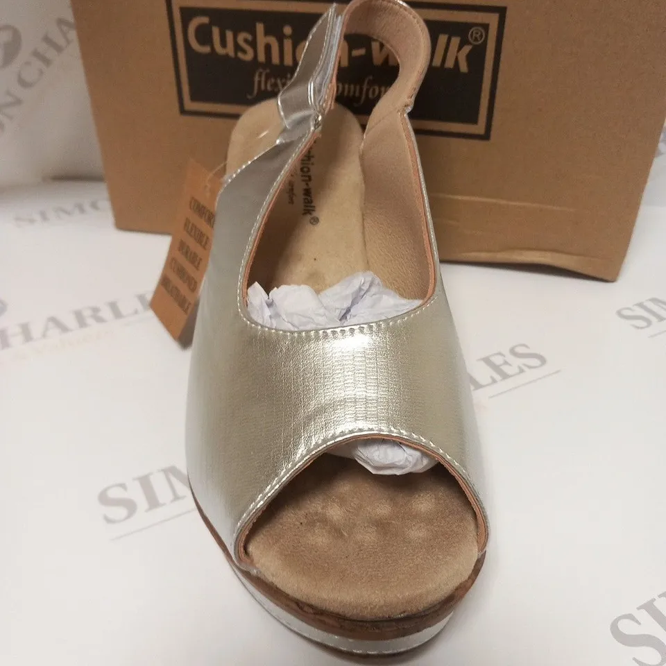 BOXED CUSHION WALK STRAPPD WEDGE SHOE - SILVER - SIZE 5