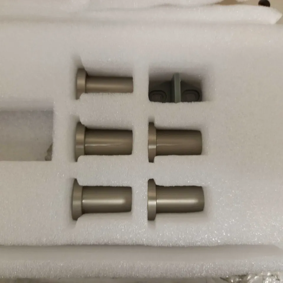 DESIGNER STYLE BARN DOOR HARDWARE KIT (TY-SDH-04SNC2S)
