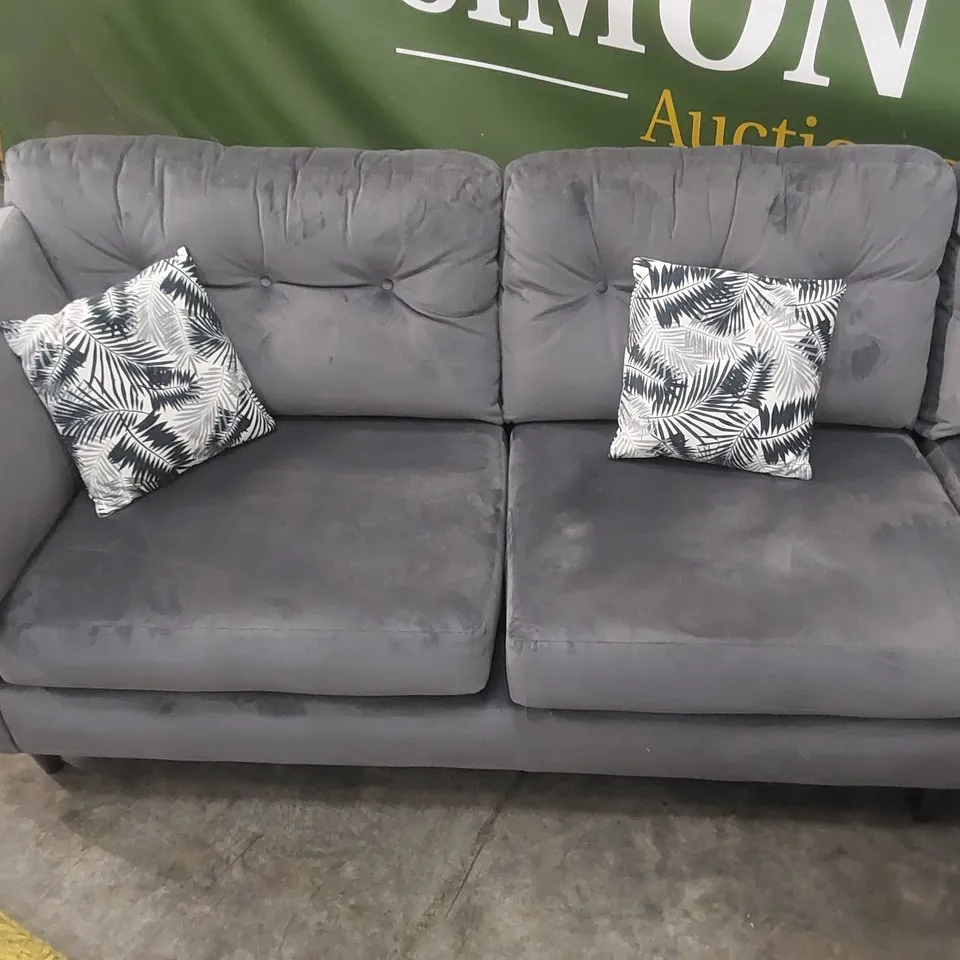 QUALITY DESIGNER FERNDALE VELVET UPHOLSTERED CORNER CHAISE SOFA