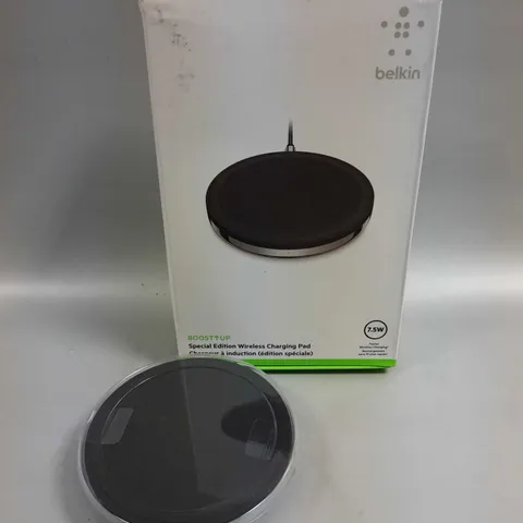 2 X BOXED BELKIN BOOST-UP SPECIAL EDITION 7.5W WIRELESS CHARGING PADS IN BLACK