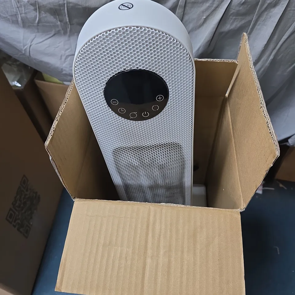 HOMESMART PORTABLE FAN HEATER BOXED