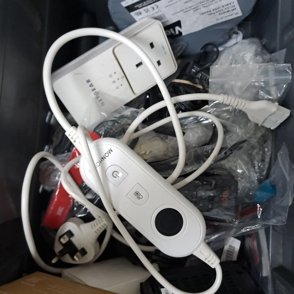 APPROXIMATELY 10 ASSORTED HOUSEHOLD ITEMS TO INCLUDE COAX CABLE, REPLACEMENT REMOTES, NETWORK CABLES ETC 