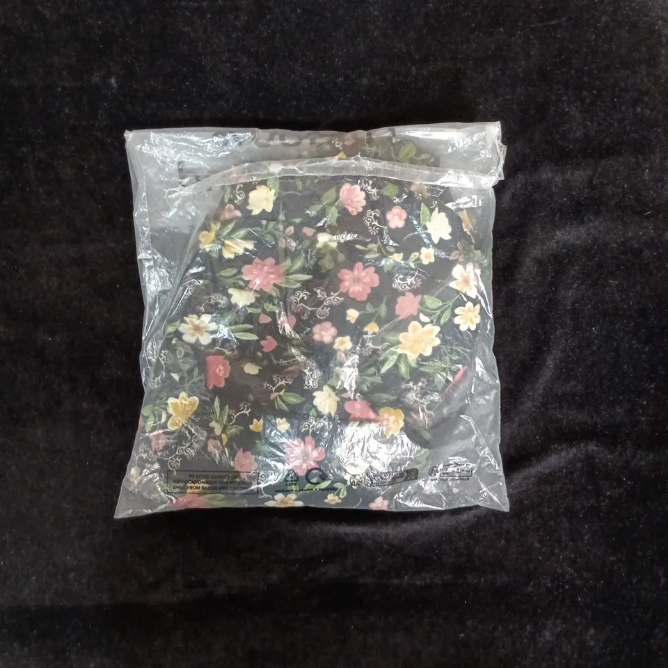 NEW LOOK FLORAL PRINT WOMEN'S GARMENT – BLACK BASE WITH PINK & CREAM FLOWERS.