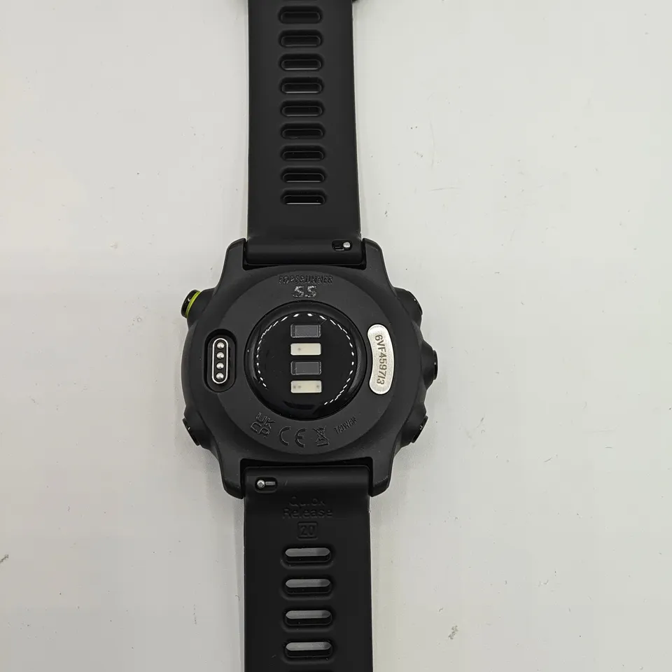 BOXED GARMIN FORERUNNER 55 GPS SMART WATCH