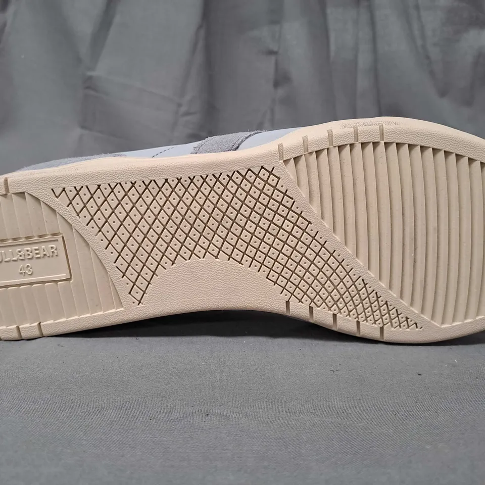 PAIR OF PULL & BEAR SHOES IN GREY UK SIZE 9