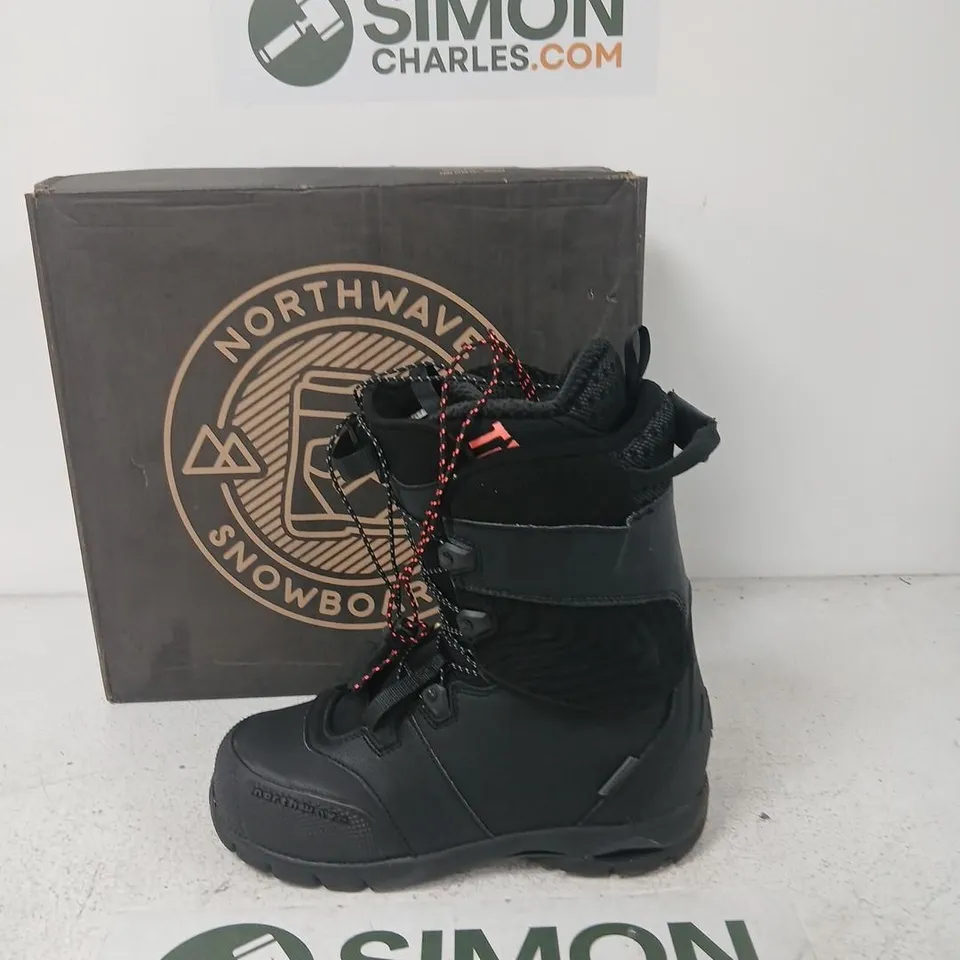 NORTHWAVE DECADE SL SNOWBOARD BOOTS - BLACK, UK 11
