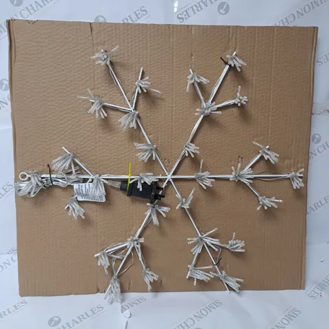 SNOWFLAKE LIGHT OUTDOOR CHRISTMAS DECORATION